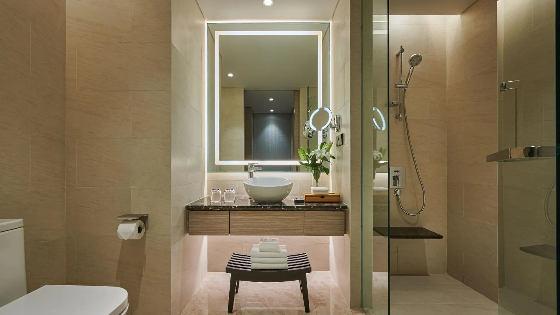 Courtyard By Marriott Penang Hotel George Town